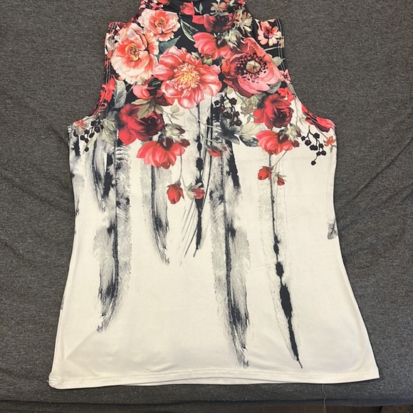 Small - Picture 2 of 2